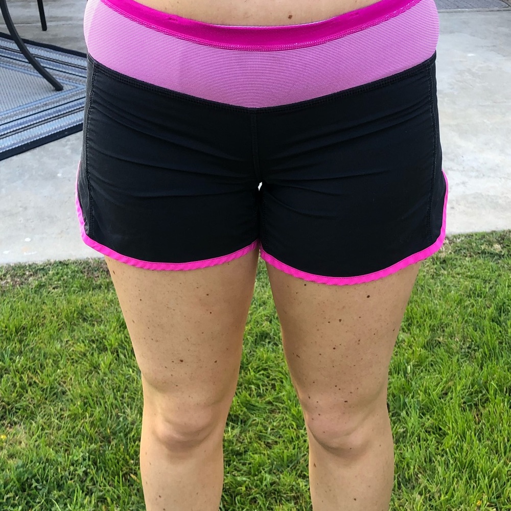 Black and pink lululemon shorts